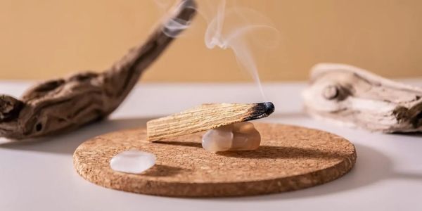 image_fatigue-emotionnelle-de-fin-d-annee-lumiere-de-soso